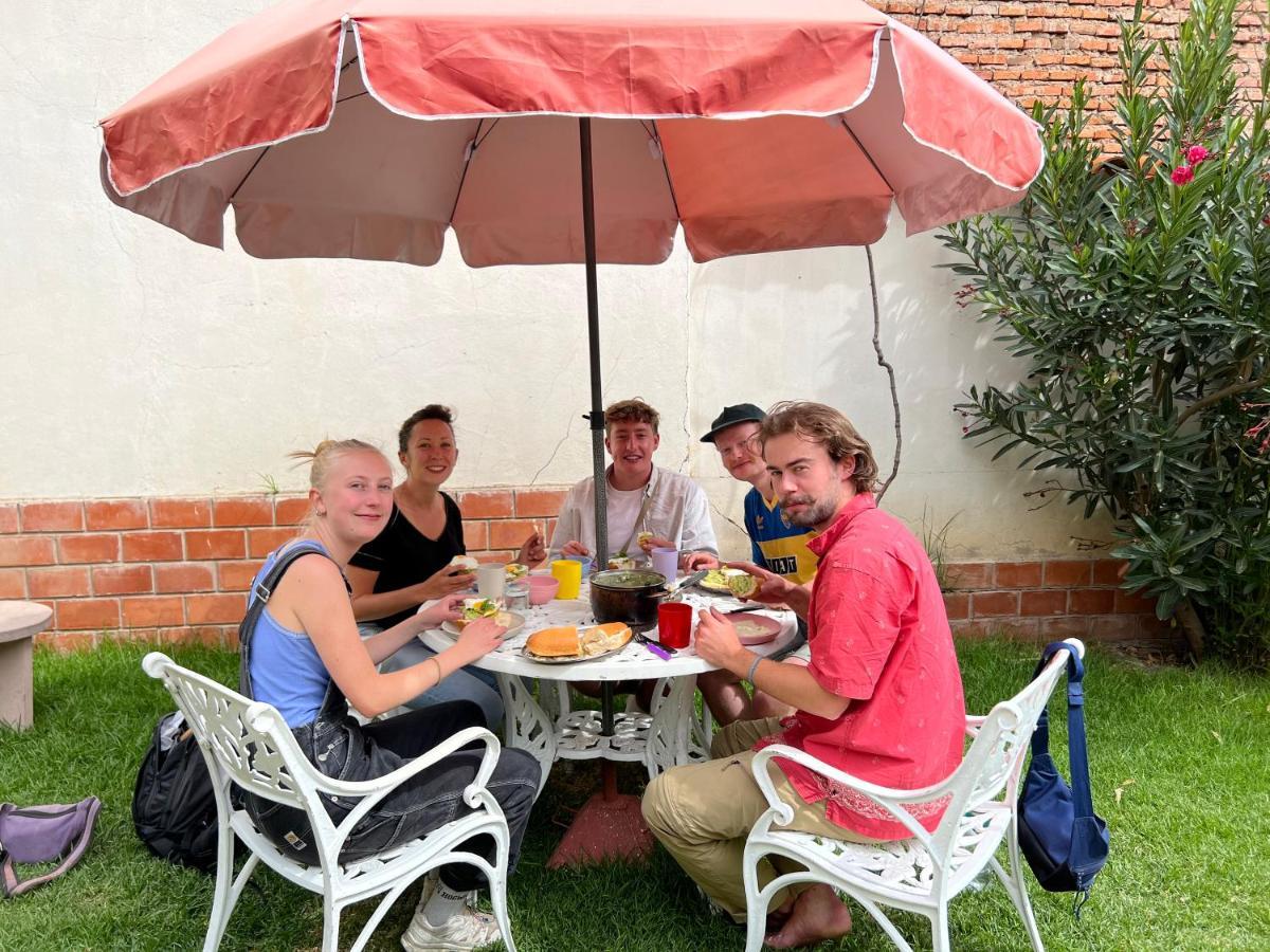Villa Oropeza Hostel Sucre Eksteriør bilde