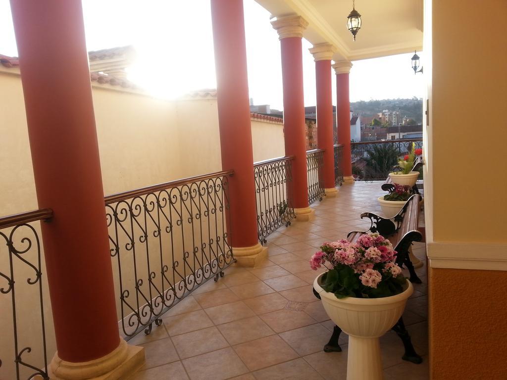 Villa Oropeza Hostel Sucre Eksteriør bilde